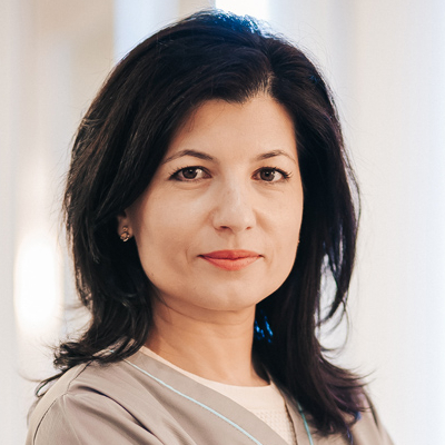 IULIA ROXANA MARINESCU